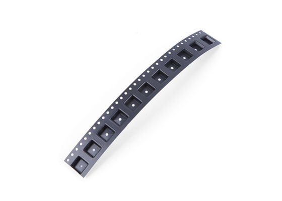 Un buen precio. Cintas de transporte en relieve SMT de color negro, SMD Chip LED Rollo de plástico personalizado en línea