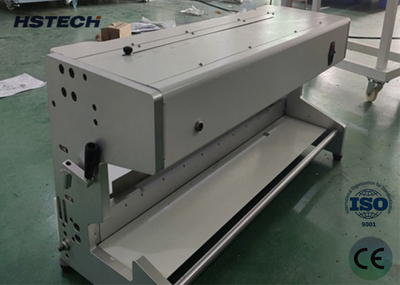 Un buen precio. Máquina de separación de PCB de tipo hoja móvil Máquina de separación de PCB 600 mm Distancia de viaje con cortina de luz en línea