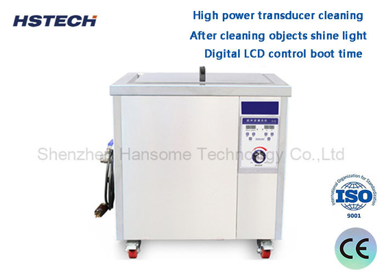 Un buen precio. Limpieza industrial por ultrasonidos de capacidad de 38L Aceite de limpieza de piezas de hardware sucias en línea